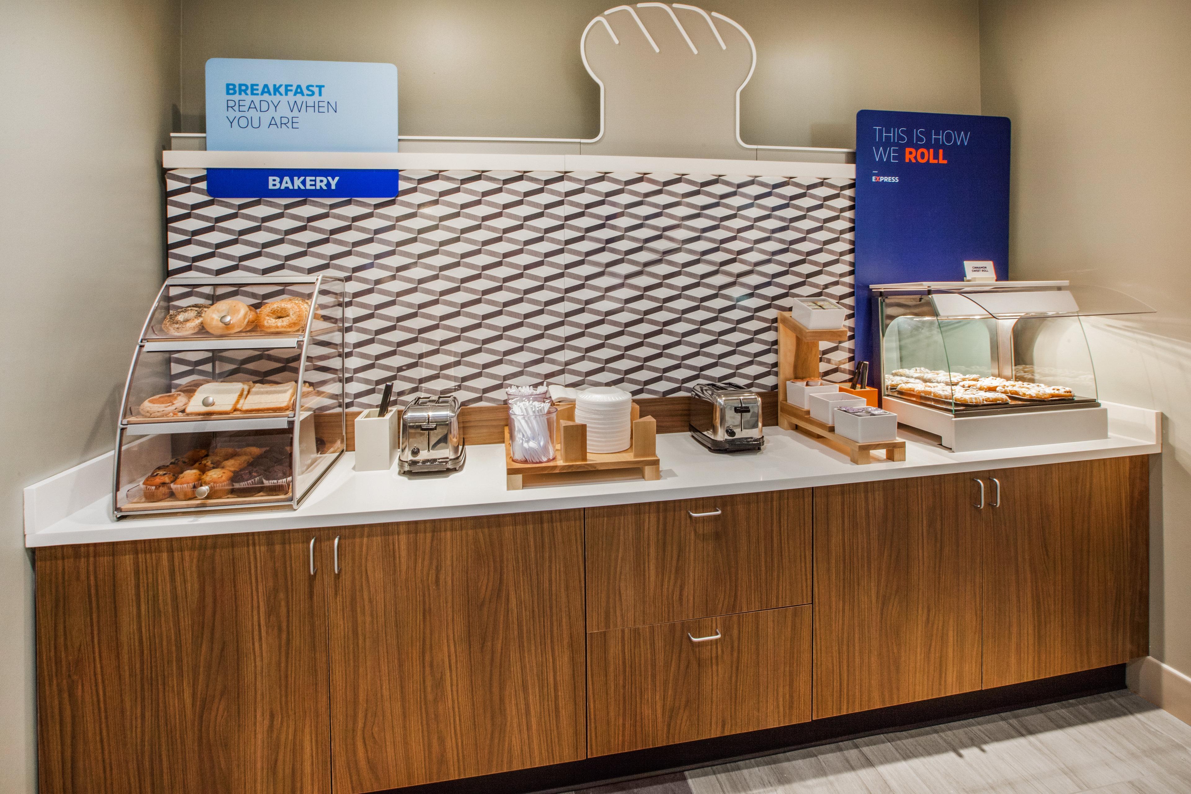 Holiday Inn Express & Suites Clear Spring By Ihg Екстер'єр фото