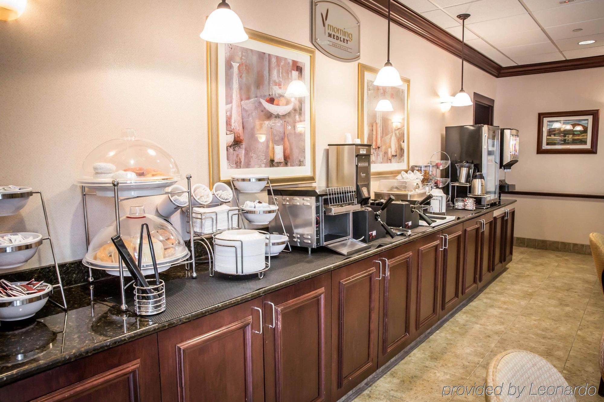 Holiday Inn Express & Suites Clear Spring By Ihg Екстер'єр фото
