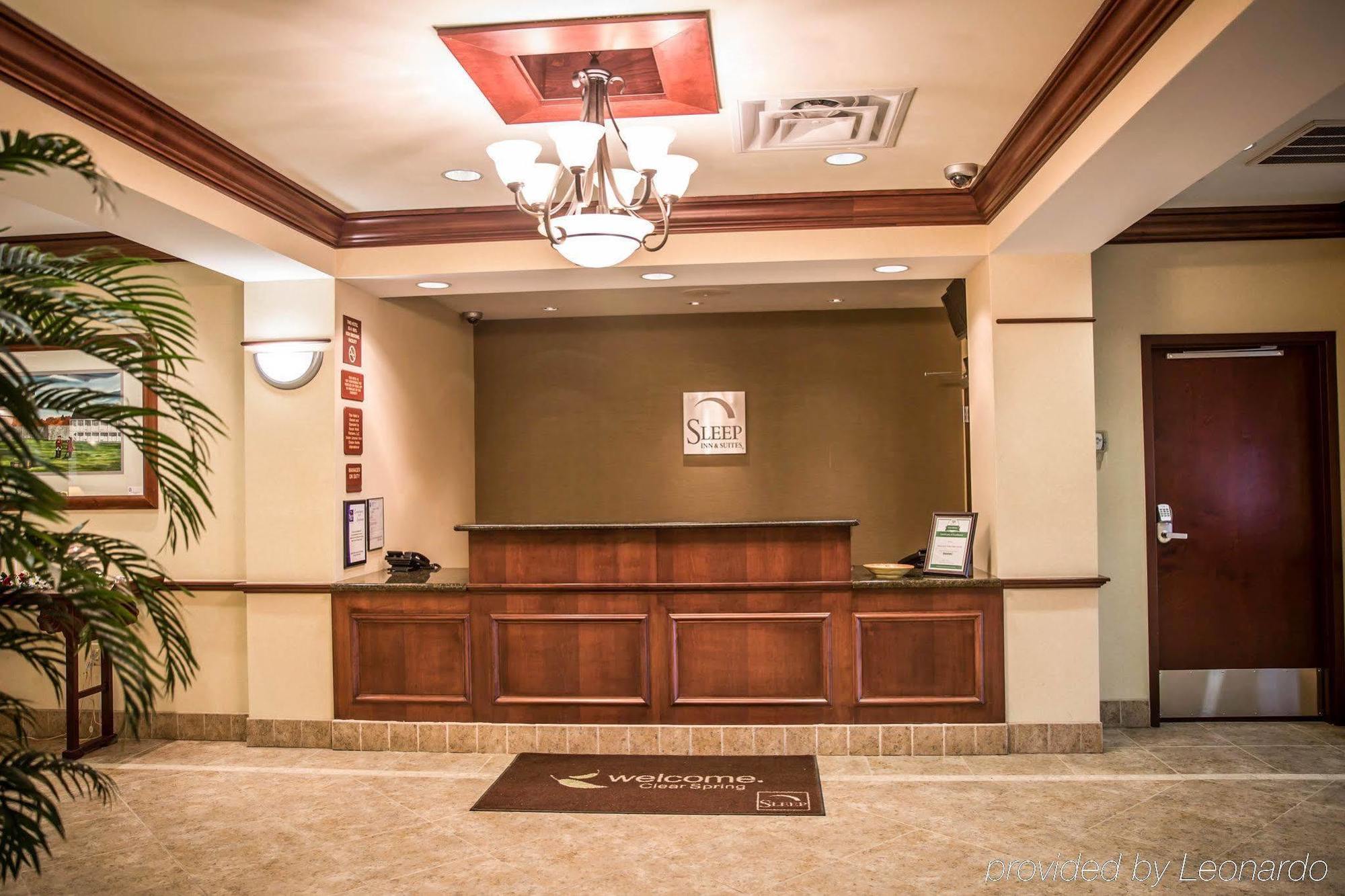 Holiday Inn Express & Suites Clear Spring By Ihg Екстер'єр фото