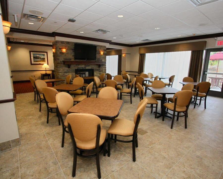 Holiday Inn Express & Suites Clear Spring By Ihg Екстер'єр фото